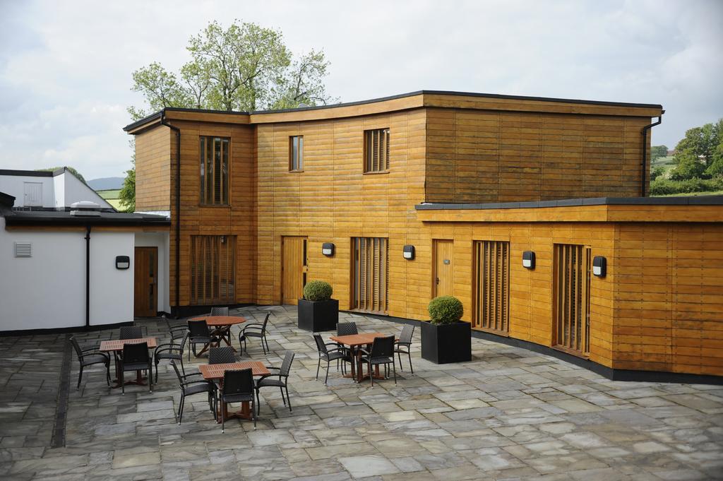 The Hardwick Hotel Abergavenny ภายนอก รูปภาพ